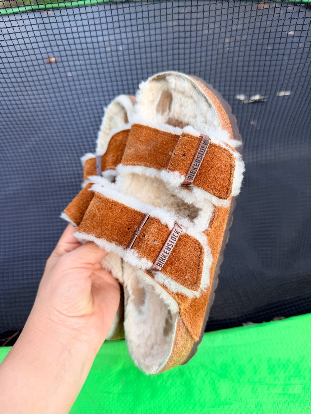 Birkenstock women Arizona Shearling Slide - Chestnut